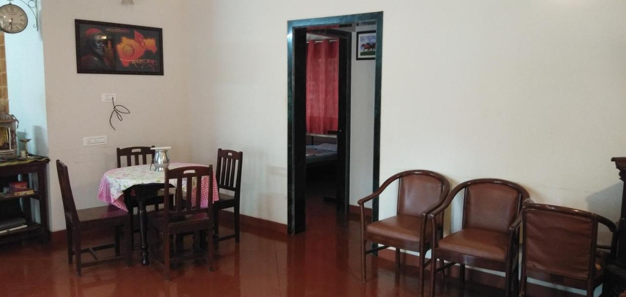 Nivritti Villa มาเทรัน ภายนอก รูปภาพ