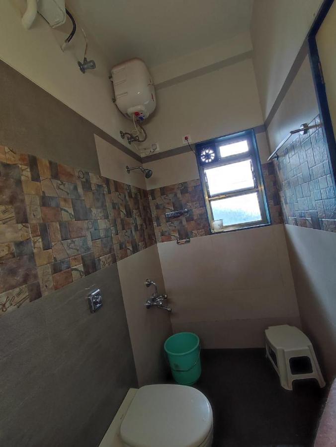 Nivritti Villa มาเทรัน ภายนอก รูปภาพ