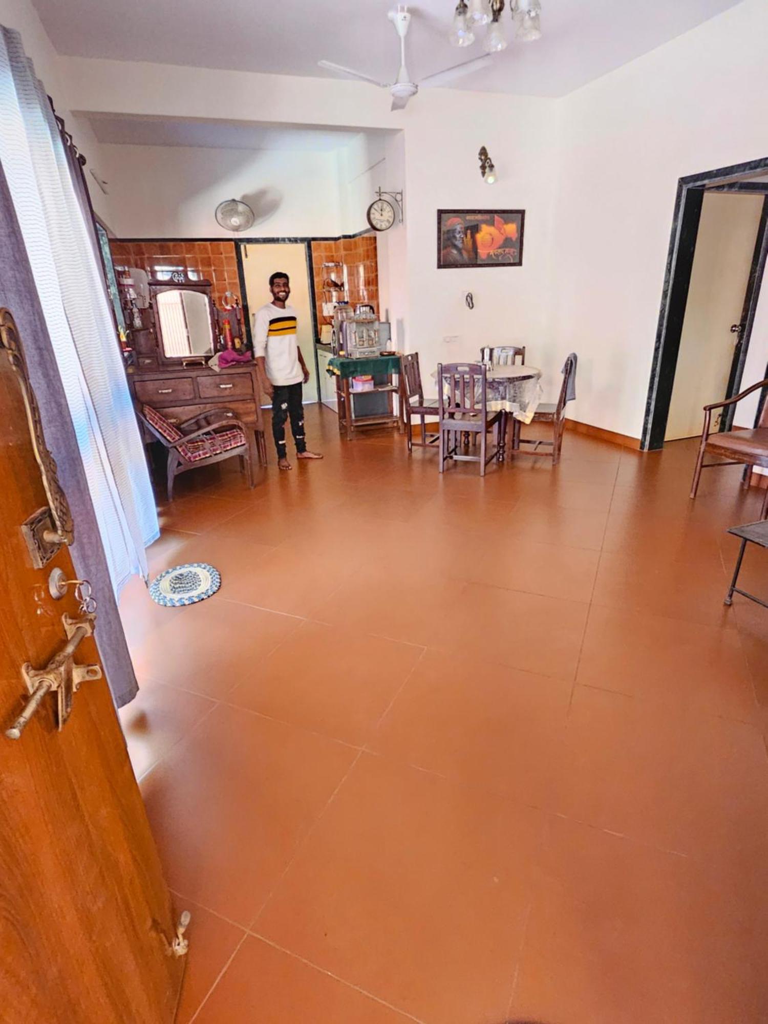 Nivritti Villa มาเทรัน ภายนอก รูปภาพ